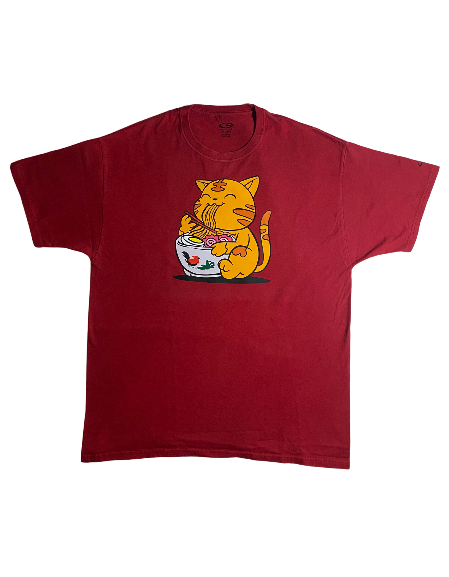 Orange cat eating ramen Tee